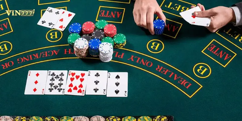 Poker Cách Đọc Bài Đối Thủ Vin777: Bí Quyết Đọc Vị Lật Tẩy Mọi Bố Cục 4 Bảng phân loại hành vi người chơi Tight và Loose tại sảnh bài Vin777